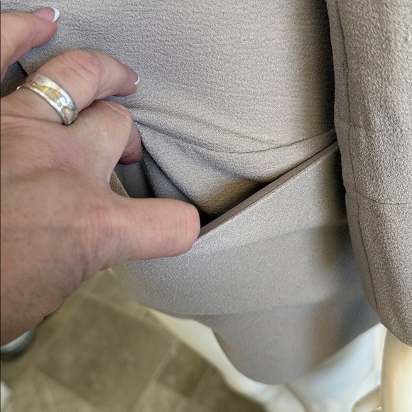 Babaton Wilfred Aritzia Elegant Gray Open Front power hip Blazer with pockets S - Picture 7 of 12